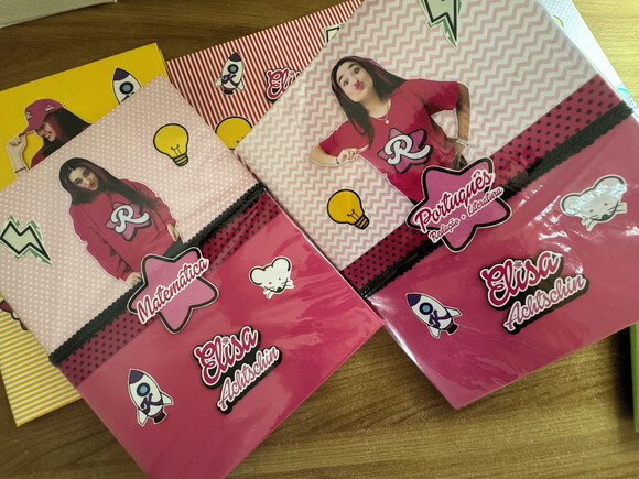 Caderno Brochurão Emilly Vick (plastificado)