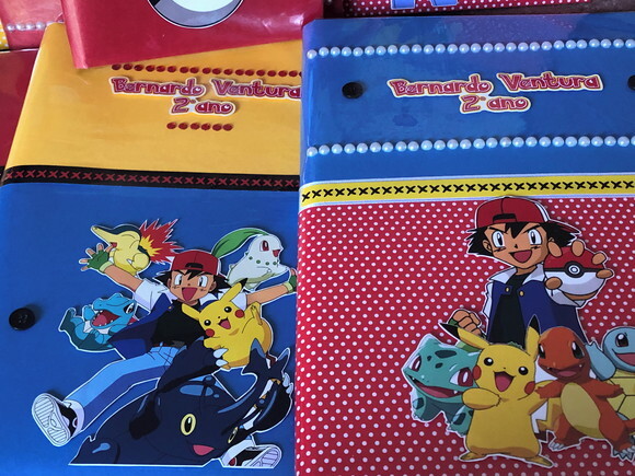 Caderno Brochurão Pokémon Luxo (plastificado)