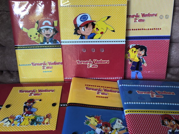 Caderno Brochurão Pokémon Luxo (plastificado)