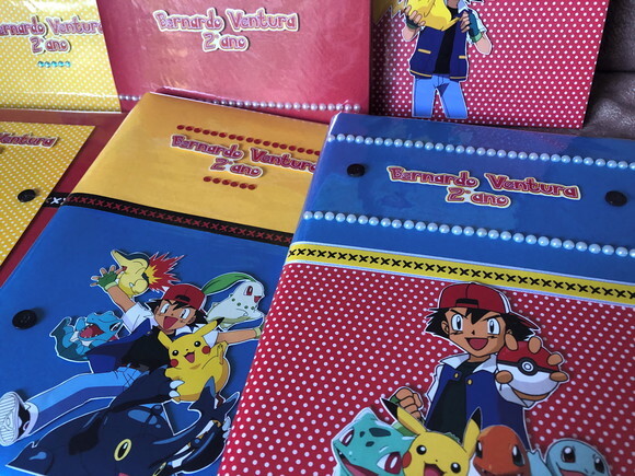 Caderno Brochurão Pokémon Luxo (plastificado)