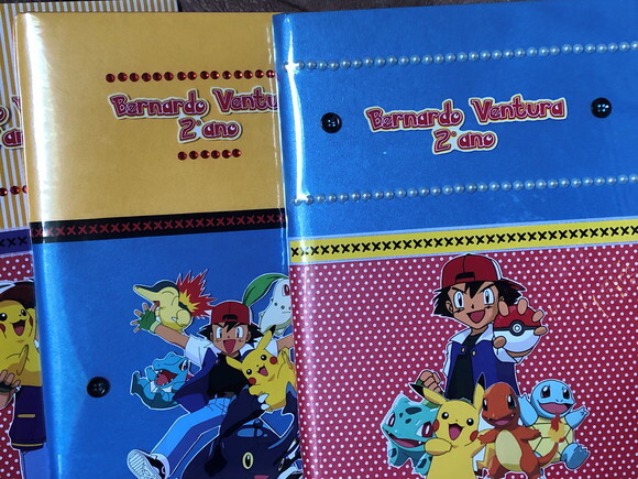 Caderno Brochurão Pokémon Luxo (plastificado)