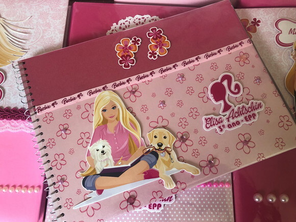 Caderno Desenho Barbie Luxo (plastificado)