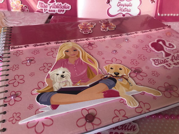 Caderno Desenho Barbie Luxo (plastificado)