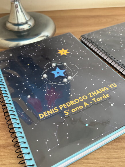 Caderno Espiral Espaço Sideral (plastificado)