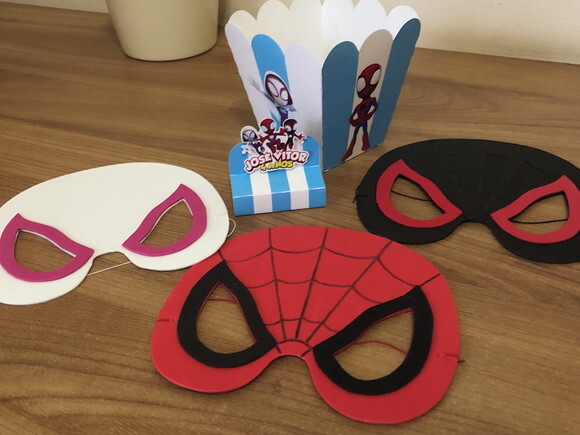 Caixinha Bis Duplo Spidey e Seus Amigos