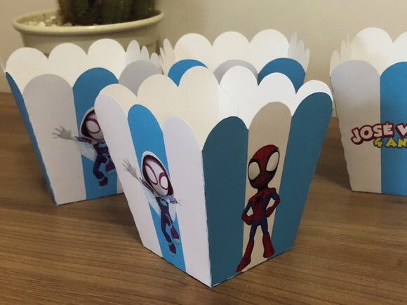 Caixinha Pipoca Spidey e Seus Amigos