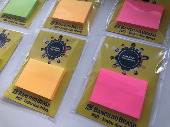 Cartão com Mini Post It