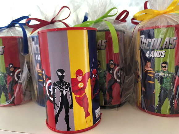 Cofrinho Plástico Embalado Vingadores/avengers