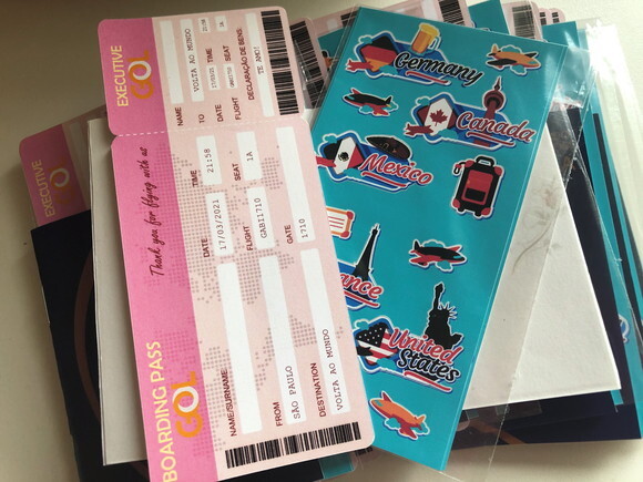 Passaporte + Ticket de Embarque + Cartela de Adesivos