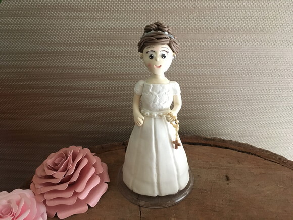 Topo de Bolo Eucaristia Menina