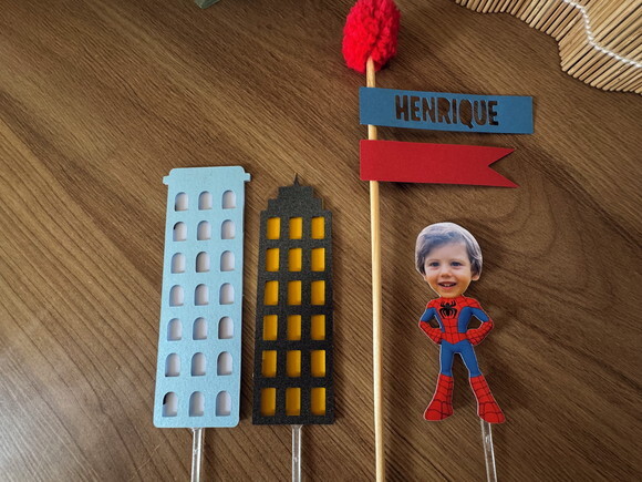 Topo de Bolo Spidey Personalizado C/rostinho