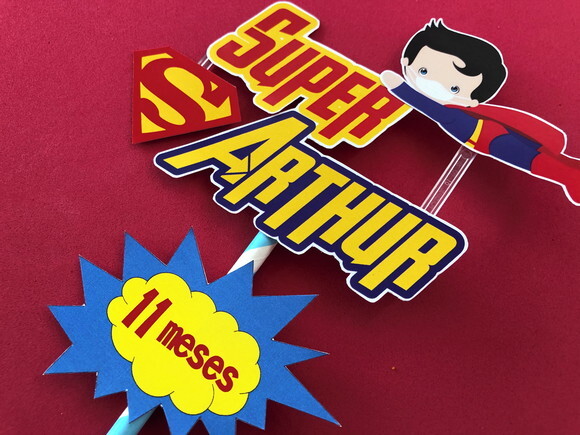 Topo de Bolo Superman Quarentena