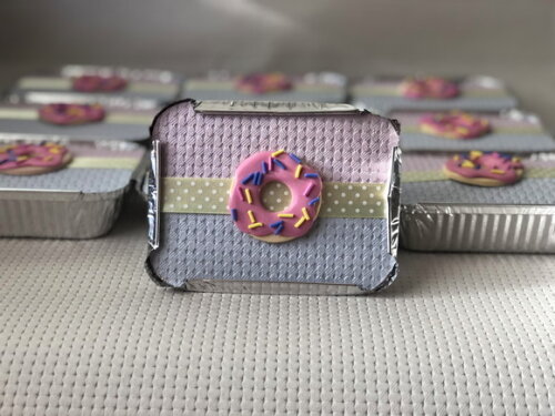 50% Off! Marmitinha Pp Luxo Donut´s 12 Unid