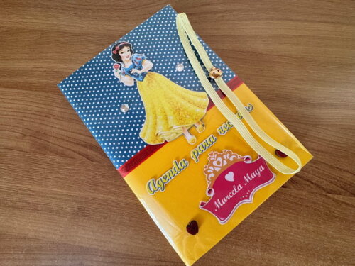 Agenda Princesas - Branca de Neve - Caderno (plastificado)