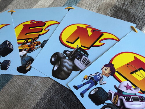 Bandeirinha de Papel Blaze And The Monster Machines