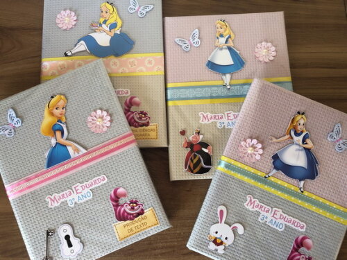 Caderno Brochurão Alice Luxo (plastificado)