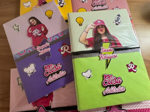 Caderno Brochurão Emilly Vick (plastificado)