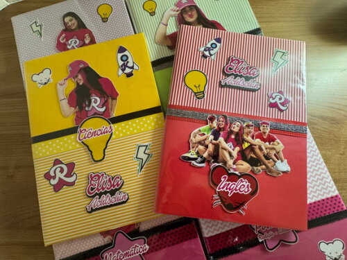 Caderno Brochurão Emilly Vick (plastificado)