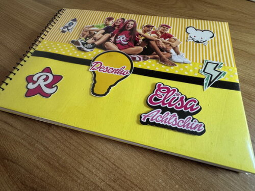 Caderno Desenho Emilly Vick (plastificado)
