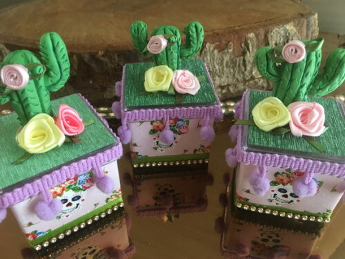 Caixinha acrílica Luxo Frida Kahlo