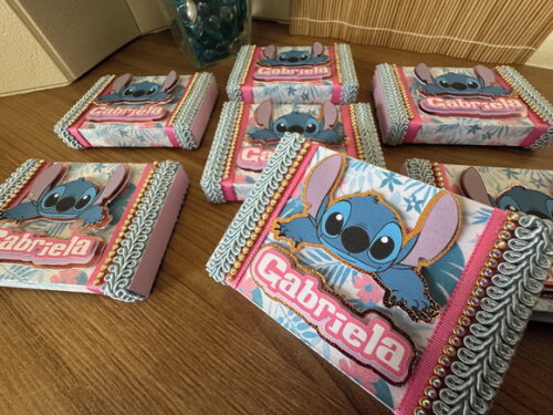 Caixinha Kit Kat Luxo Stitch