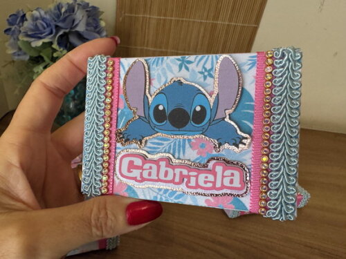 Caixinha Kit Kat Luxo Stitch