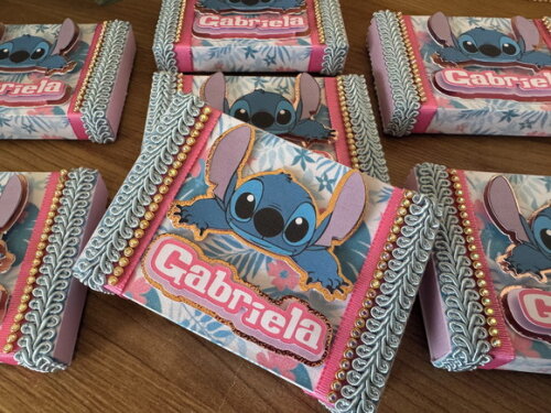 Caixinha Kit Kat Luxo Stitch