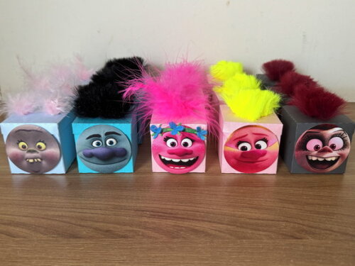 Caixinha Papel 5x5x5 Trolls