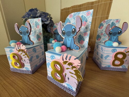 Caixinha Papel Cenário Luxo Stitch
