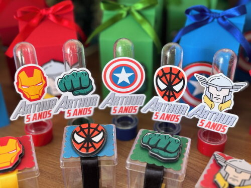 Kit Festa luxo Vingadores Avengers 55 Peças