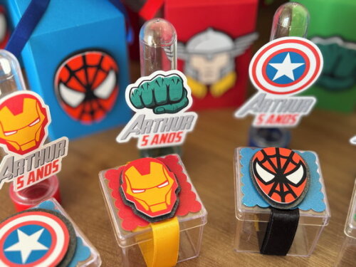 Kit Festa luxo Vingadores Avengers 55 Peças