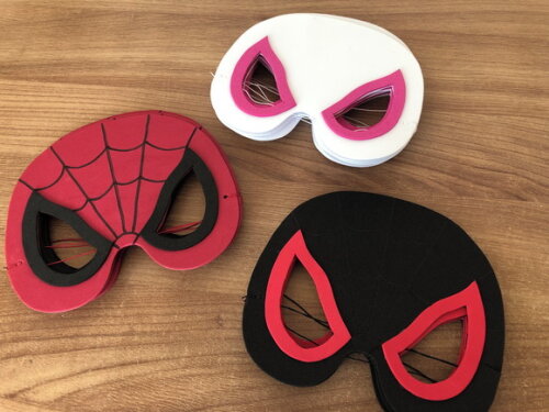 Máscara Eva Spidey e Seus Amigos