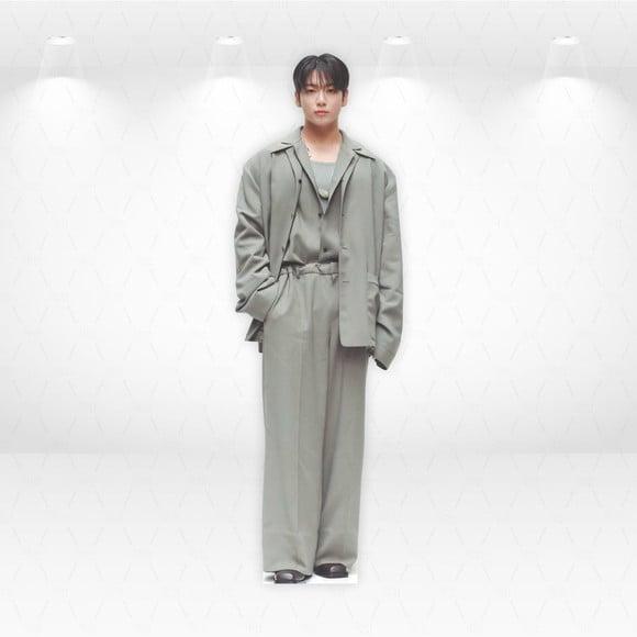 Display / Totem Desmontável 1,78m Bts Jeon Jungkook
