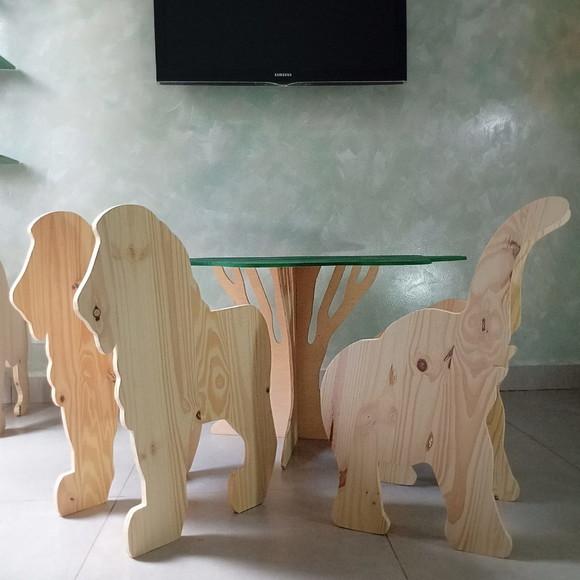 Kit Mesa para Crianças Safari - Pinus e Compensado Cru