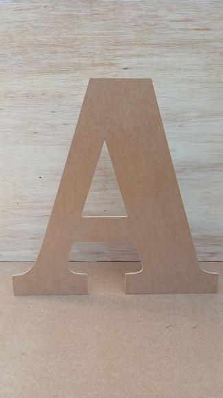 Letra em mdf 65 cm