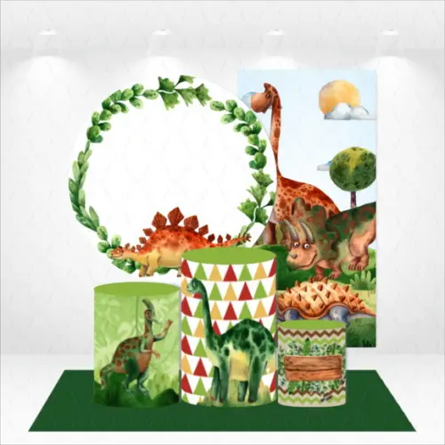 CONJUNTO DE CAPAS E TAPETE DINOSSAUROS