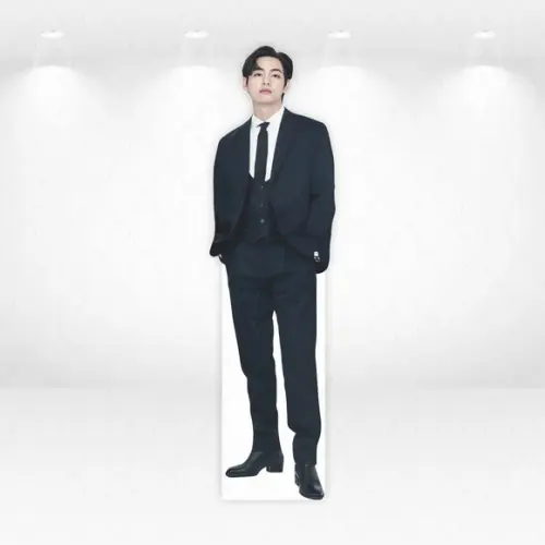Display / Totem Desmontável 1,79m Bts Kim Taehyung V