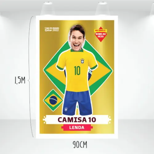 Display Fotográfico com Encaixe para Rosto