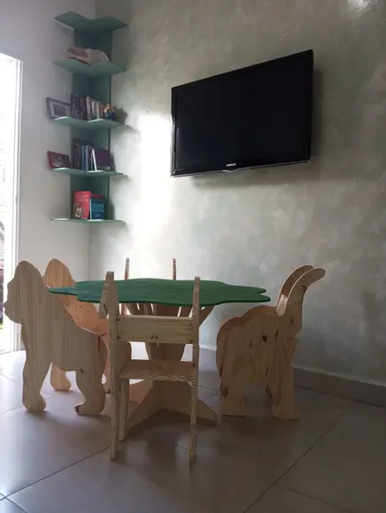 Kit Mesa para Crianças Safari - Pinus e Compensado Cru