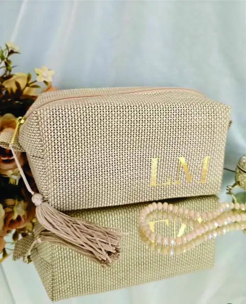 Necessaire box em tela - personalizada mais pingente franja
