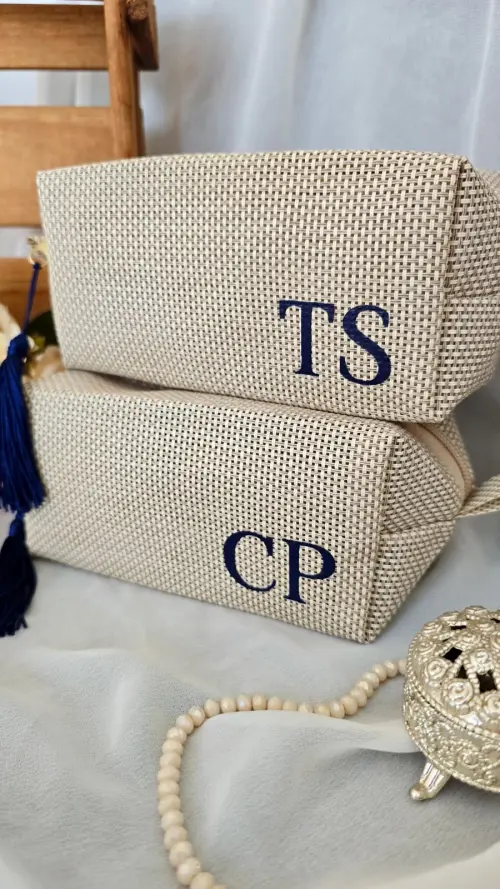Necessaire box em tela - personalizada mais pingente franja
