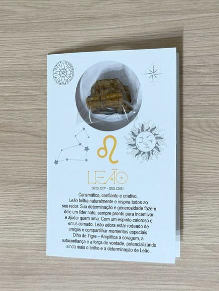 Cartão Person. Signo Leão + Olho de Tigre. Pct c/ 12 Kits
