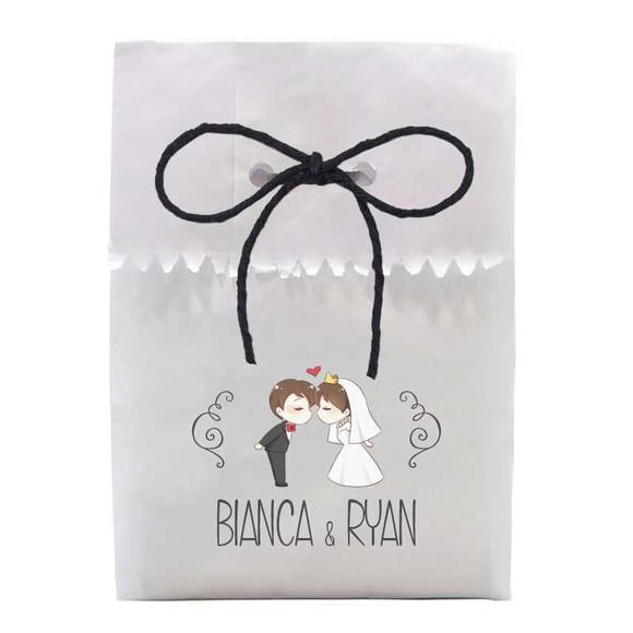 CASAMENTO - SAQUINHO PAPEL PERSONALIZADO. C/ FURO E CORDÃO