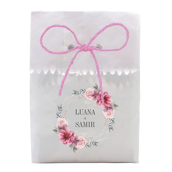 CASAMENTO - SAQUINHO PAPEL PERSONALIZADO. C/ FURO E CORDÃO