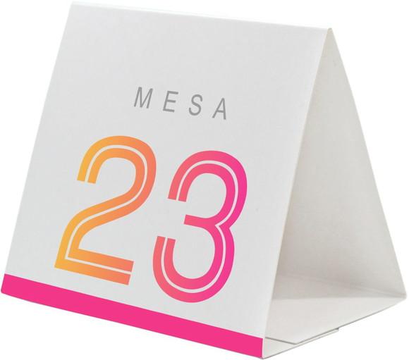 Prisma / Marcador de mesa personalizado festas