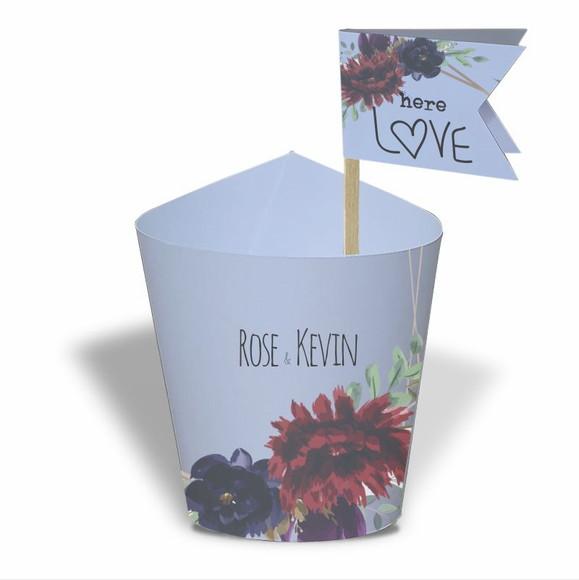 Rótulo mini suculenta + tag bandeira + palito. Casamento