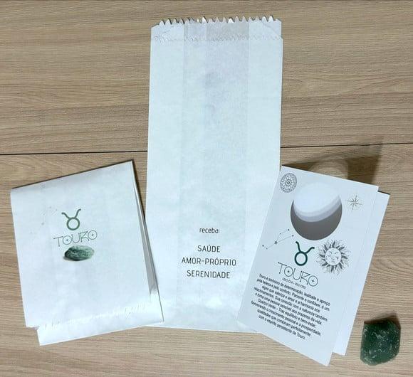 Cartão Person. Signo Touro + Quartzo Verde. Pct c/ 12 Kits