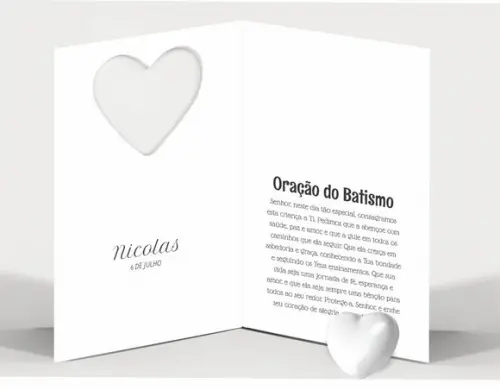 Cartão Batismo Personalizado c/ Aplique Mini Coração Branco.