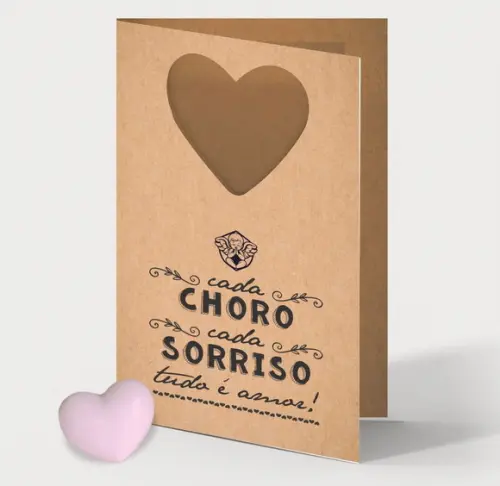 Cartão Maternidade Person. c/ Aplique Mini Coração Rosa