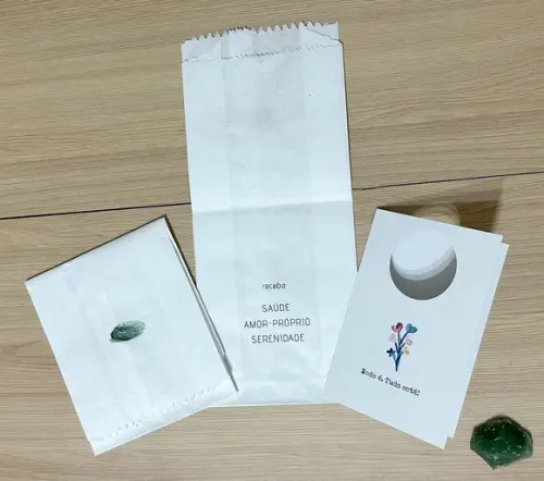 Cartão Personalizado + Cristal Quartzo Verde. Pct c/ 12 Kits